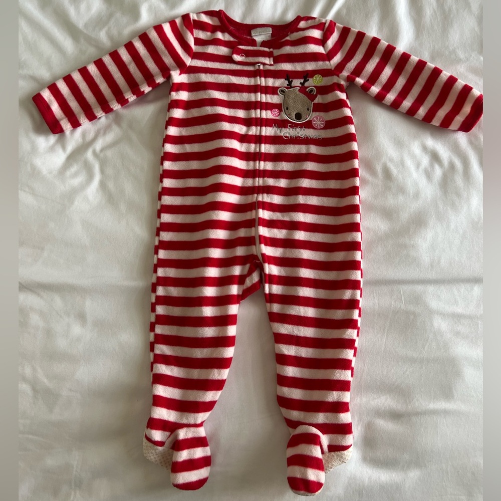 🦋 4 / $15 My first Christmas fleece pajamas 12M